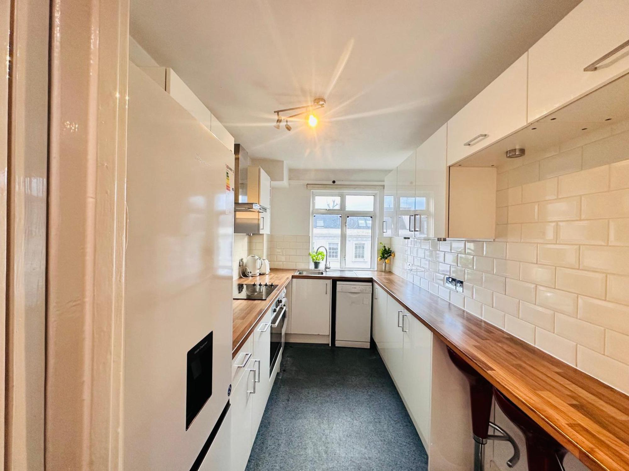 Victoria Family Apartment In Central Лондон Экстерьер фото